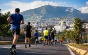 La Quito 15K y la Media Maratón 21K provocarán cierres viales en el sur, centro y norte de la capital.