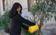 Renata Viracocha, de 15 años, integra el Proyecto Tejiendo Futuro de LAB XXI.