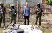 Militares detuvieron a un presunto miembro de Los Lobos en Babahoyo durante un operativo.