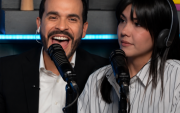 El candidato Abelardo De La Espriella y la periodista Laura Rodríguez.