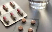 Ecuador busca fortalecer la cantidad de medicinas que tiene.