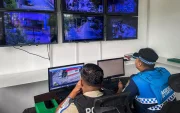 En las EAS hay monitoreo de policías nacionales y de agentes de control metropolitano a través de cámaras de videovigilancia.