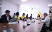 La Comisión de la Niñez abordó denuncias sobre el sistema de salud en Taisha y Manabí durante una sesión de fiscalización.
