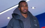 Pacho, el 26 de noviembre de 2025 durante el encuentro del PSG y Tottenham Hotspur