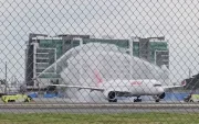 El avión de Iberia tuvo un inconveniente en su salida.