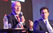 Alejandro Ribadeneira Jaramillo, gerente general de Banco Pichincha, durante el panel bancario del Business Future of the Americas (BFA) 2026, realizado el 3 de junio en Quito.