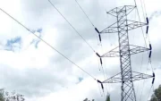 Empresas internacionales evitan participar en proyectos eléctricos ante riesgos políticos y falta de garantías en Ecuador.