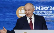 El presidente ruso Vladímir Putin durante la sesión principal del Foro Económico Internacional de San Petersburgo (SPIEF) en Rusia, el 5 de junio de 2026.