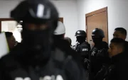 La Policía Nacional hizo un despliegue de mayor seguridad para las hija de Fernando Villavicencio, quienes impulsan la causa.
