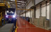 El consorcio se encargará del mantenimiento de túneles, rieles, talleres y cocheras, pozos de bombeo, entre otros.