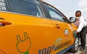 Los carros eléctricos ganan terreno en Ecuador.