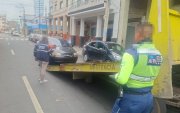 ATM retiene vehículo de funcionario denunciado por circular sin placas.