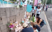 Ciudadanos rindieron un homenaje a Monika Silva en Manglaralto.