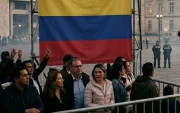 Una nación polarizada se prepara para una jornada electoral decisiva en la que se juega la estabilidad institucional.