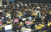 Votación. La moción de Lucía Jaramillo se aprobó, pese a la negativa de la bancada del correísmo.