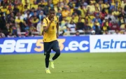 Denil Castillo ha compartido fotos suyas con Ecuador.