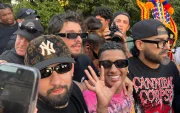 Jombriel se presentó en el banderazo en Filadelfia.