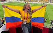 La cantante Janan vive en Estados Unidos y disfruta de la fiesta deportiva.