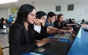 La competencia reunió a participantes de distintas universidades y disciplinas para desarrollar soluciones tecnológicas orientadas a la prevención de incendios forestales.