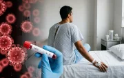 Organizaciones sociales alertan sobre reportes de entrega incompleta de medicamentos antirretrovirales en unidades del IESS en Quito.