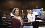 Mariana Yumbay cuestionó la aprobación del cambio del orden del día para iniciar una fiscalización sobre cámaras de seguridad en Guayaquil.
