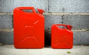 Referencial. Los operativos contra el robo de combustibles buscan frenar las perforaciones clandestinas que generan pérdidas económicas al Estado.