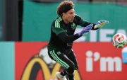 Mundial 2026: Guillermo 'Memo' Ochoa, uno de los arqueros de México.