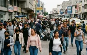Los casos del general Gabela,Fernando Villavicencio y Mónika Silva develan una realidad alarmante en Ecuador: denunciar a las mafias se paga con la vida mientras la sociedad calla.