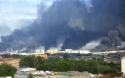 La refinería de Kapotnia, al sureste de la capital rusa, se incendió en las últimas horas debido a un ataque masivo de drones ucranianos contra Moscú.