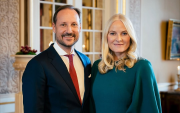 Mette-Marit afronta una nueva etapa marcada por la recuperación médica y la situación judicial de su hijo mayor. Junto a su esposo, Haakon.