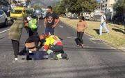 En la avenida Occidental, a la altura de la avenida Diego Vaca, en el norte, una persona fue atropellada este 22 de junio.