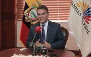 José Serrano, durante su etapa como presidente de la Asamblea Nacional. Su situación judicial en Estados Unidos mantiene en suspenso una eventual deportación al Ecuador.