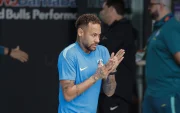 Neymar espera ante Escocia sumar minutos en su cuarto Mundial.