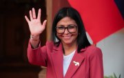 Delcy Rodriguez ordenó el despliegue de equipos de emergencia en varias ciudades tras los terremotos que golpearon Venezuela