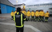 Ecuador envió hoy 46 rescatistas a Venezuela para apoyar la emergencia humanitaria.