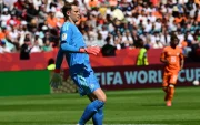 Manuel Neuer de Alemania reacciona este sábado, en un partido del grupo E del Mundial de la FIFA 2026 entre Alemania y Costa de Marfil en el estadio BMO en Toronto.