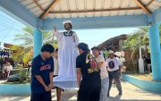 La imagen de San Pedro partió desde el balneario de Ayangue hasta la comuna que lleva el mismo nombre del santo