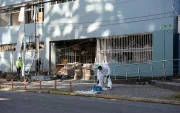 Hecho. Así quedó el edificio donde opera la Arcom tras las explosiones por los ataques de la madrugada del lunes 29 de junio.