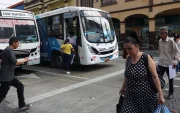 El alza del pasaje en Guayaquil a 45 y 50 centavos dependerá de que las cooperativas instalen aire acondicionado, wifi y sistemas tecnológicos de recaudo.