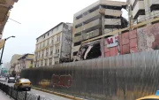 Tras el incendio de febrero del 2026, el edificio del Multicomercio se volvió centro de inseguridad en el extremo sur de la Bahía.
