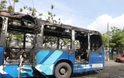 Referencia. No es primera vez que ocurre un incendio en bus de la Metrovía.