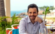 El comediante Eugenio Derbez pidió empatía para los ecuatorianos.