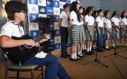 Los estudiantes entonaron canciones representativas.