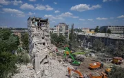 Al menos 30 personas han perdido ya la vida debido al ataque masivo ruso con misiles y drones lanzado por Rusia contra Kiev.