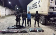 Policía decomisó 64 kilos de cocaína en Guayaquil durante un operativo contra el narcotráfico.