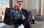 Erling Haaland trasladó su impacto del Mundial a la moda con una colección de bolsos de lujo que incluye piezas de Hermès, Louis Vuitton, Chanel y Goyard.