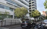 Devolución del IVA a adultos mayores: la reducción del beneficio llega a la Corte Constitucional.