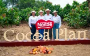 Agricultores de Plan Cacao, iniciativa de Nestlé Ecuador. De izquierda a derecha: Patricia Naranjo, Linda Vargas, Walter Vargas y Daniela Vargas.