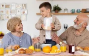 Los abuelos ayudan a preservar la identidad de la familia