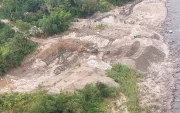 Los crímenes ambientales están desplazando al narcotráfico como una de las principales economías ilícitas de la Amazonía.
